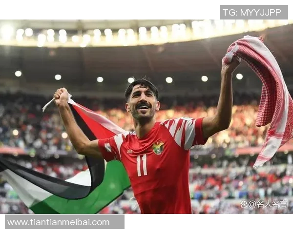 卡塔尔世界杯赛场激情再燃全球球迷齐聚一堂见证历史性瞬间